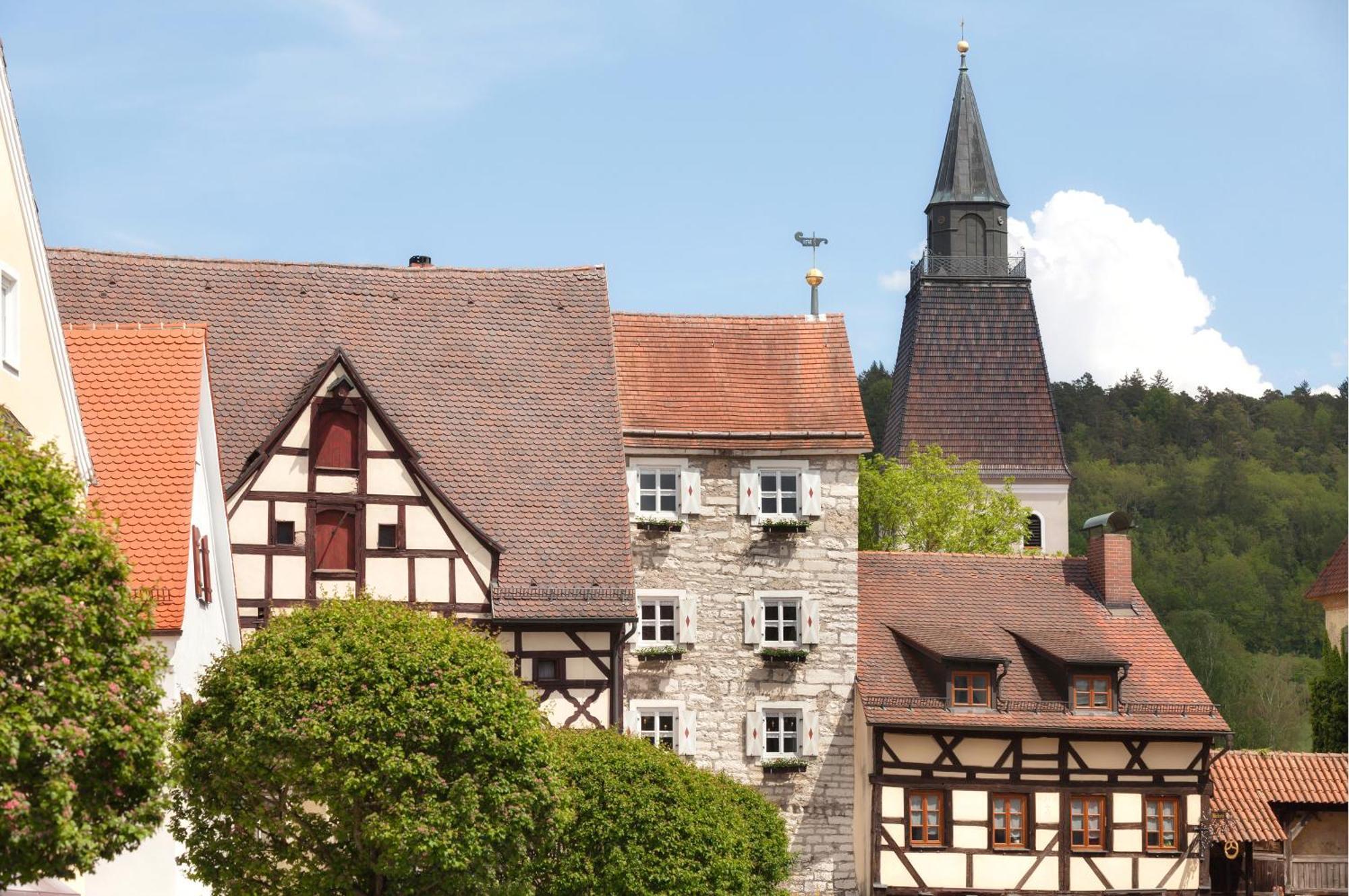 Engelwirt Hotel & Apartments Berching Eksteriør billede